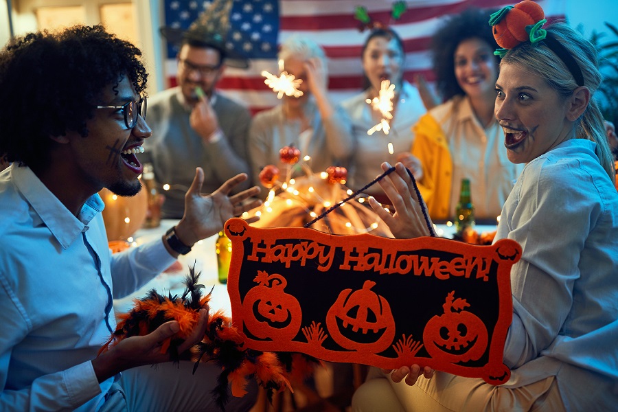 How to Avoid the Trick of Teeth Cavities this Halloween!